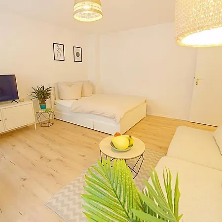 Apartment Ruhig - Frisch Renoviert - Zentral